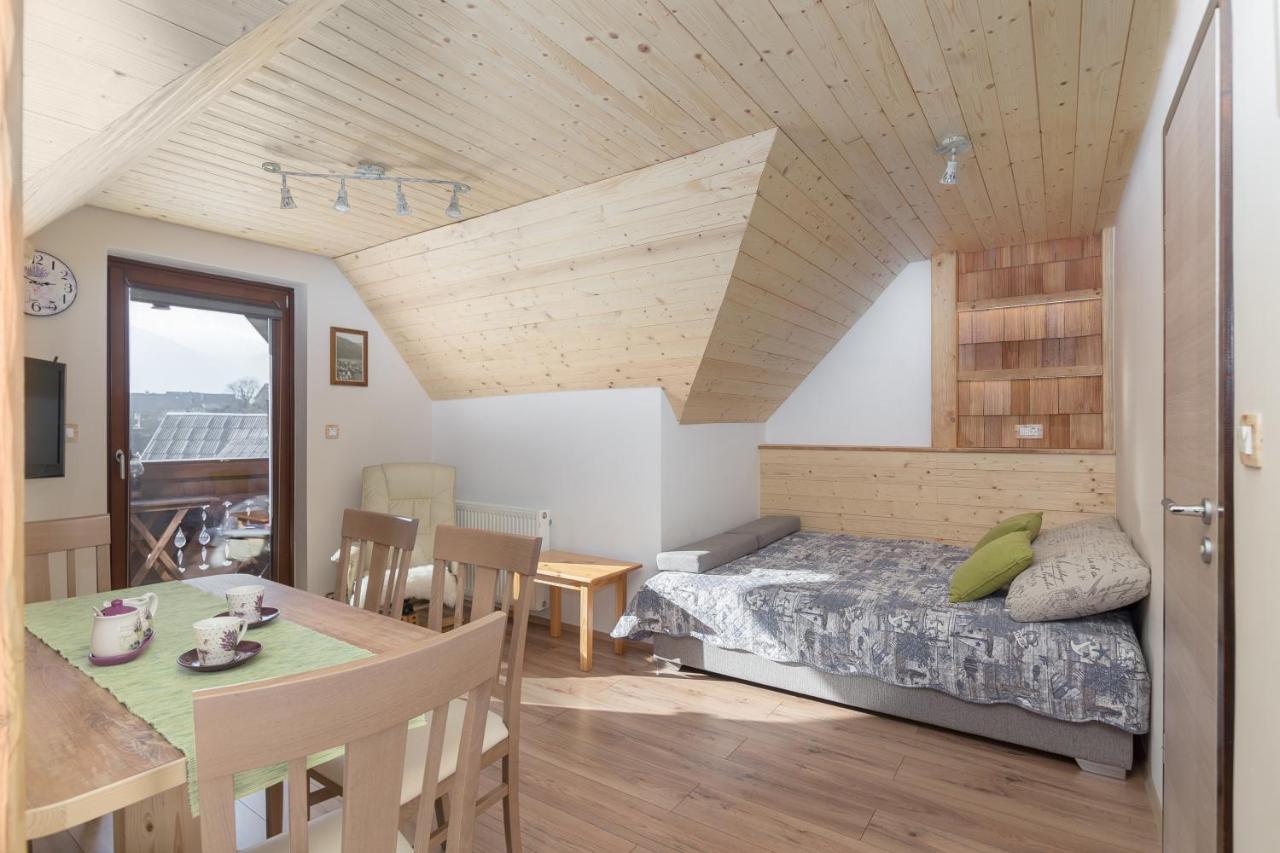 Apartments Katja Бохин Екстериор снимка