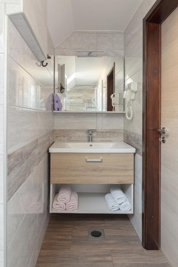 Apartments Katja Бохин Екстериор снимка