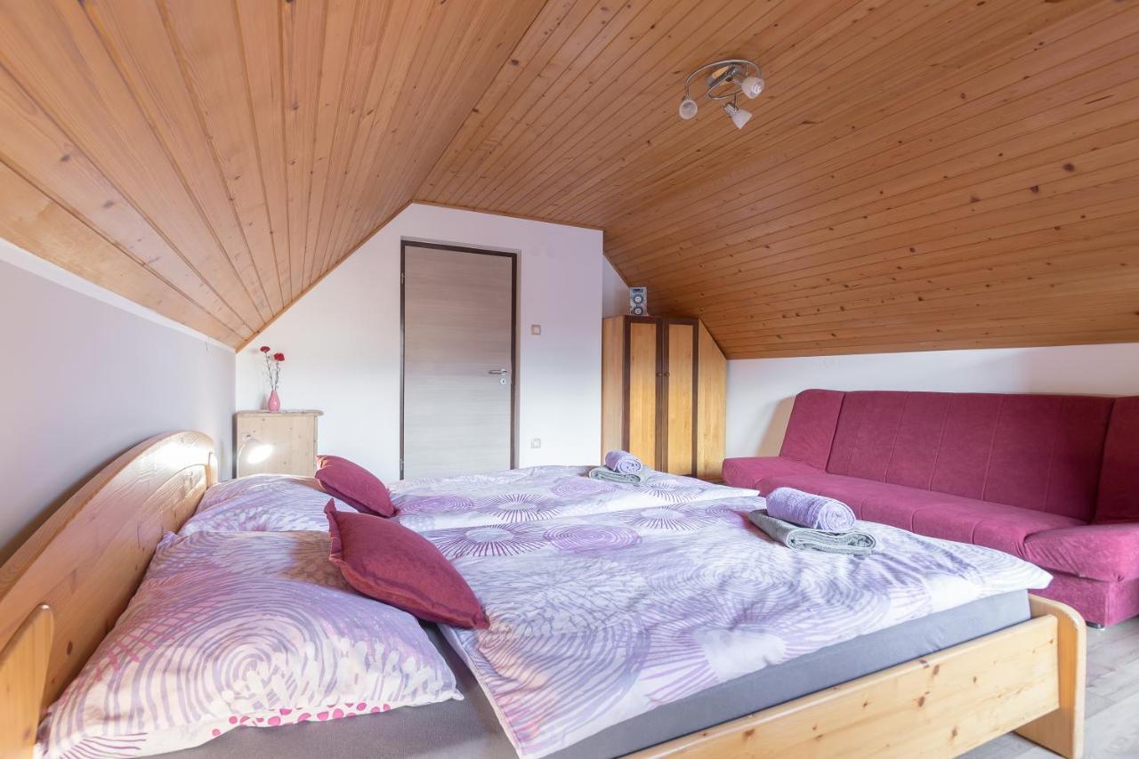 Apartments Katja Бохин Екстериор снимка