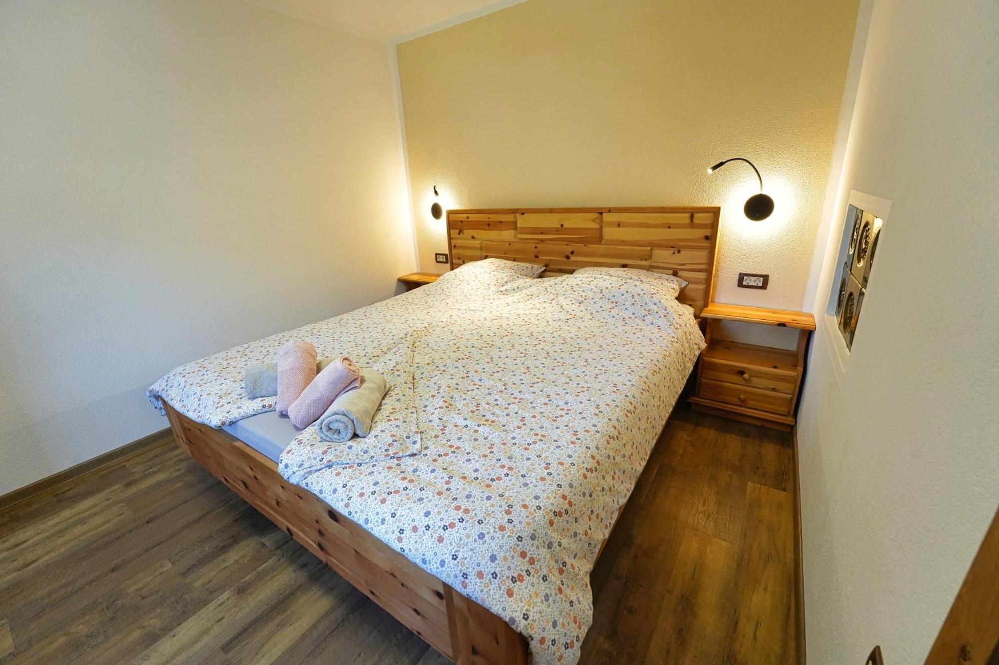 Apartments Katja Бохин Екстериор снимка